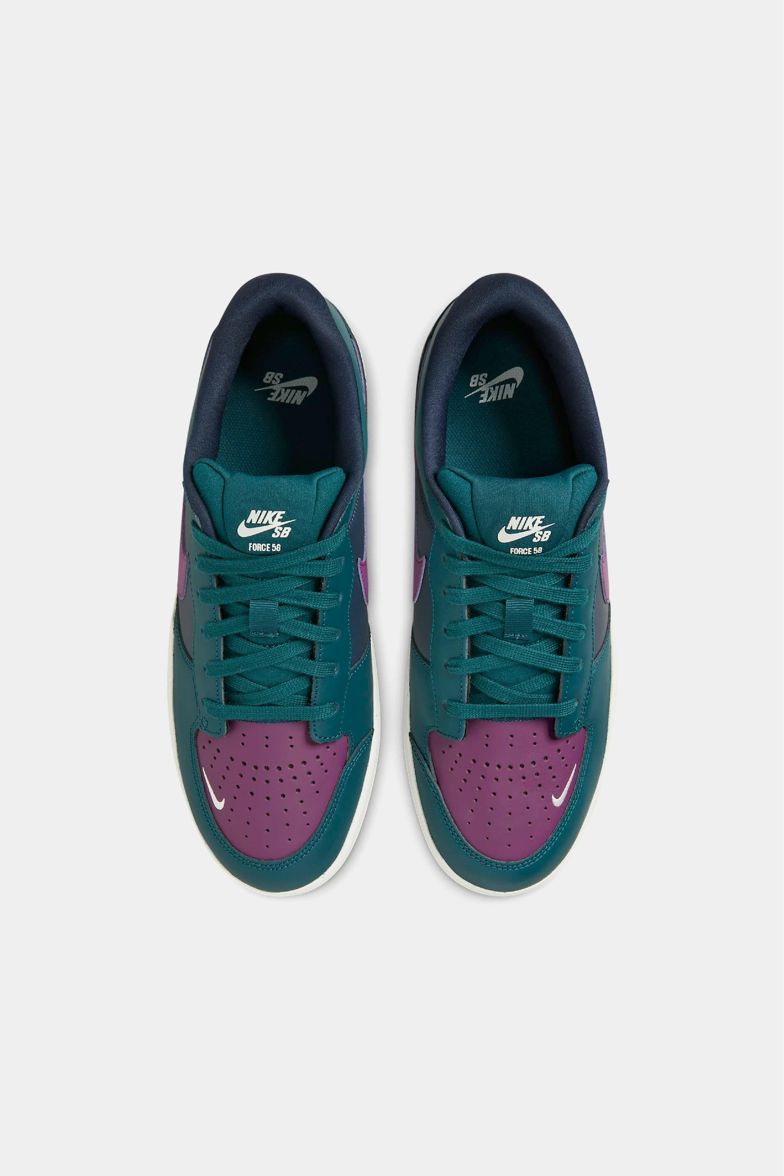 Selectshop FRAME -NIKE SB Nike SB  Force 58 "Hyper Royal" Footwear Dubai