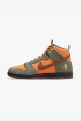 Selectshop FRAME - NIKE SB Pass~Port x Nike SB Dunk High “Workboot” Footwear Dubai