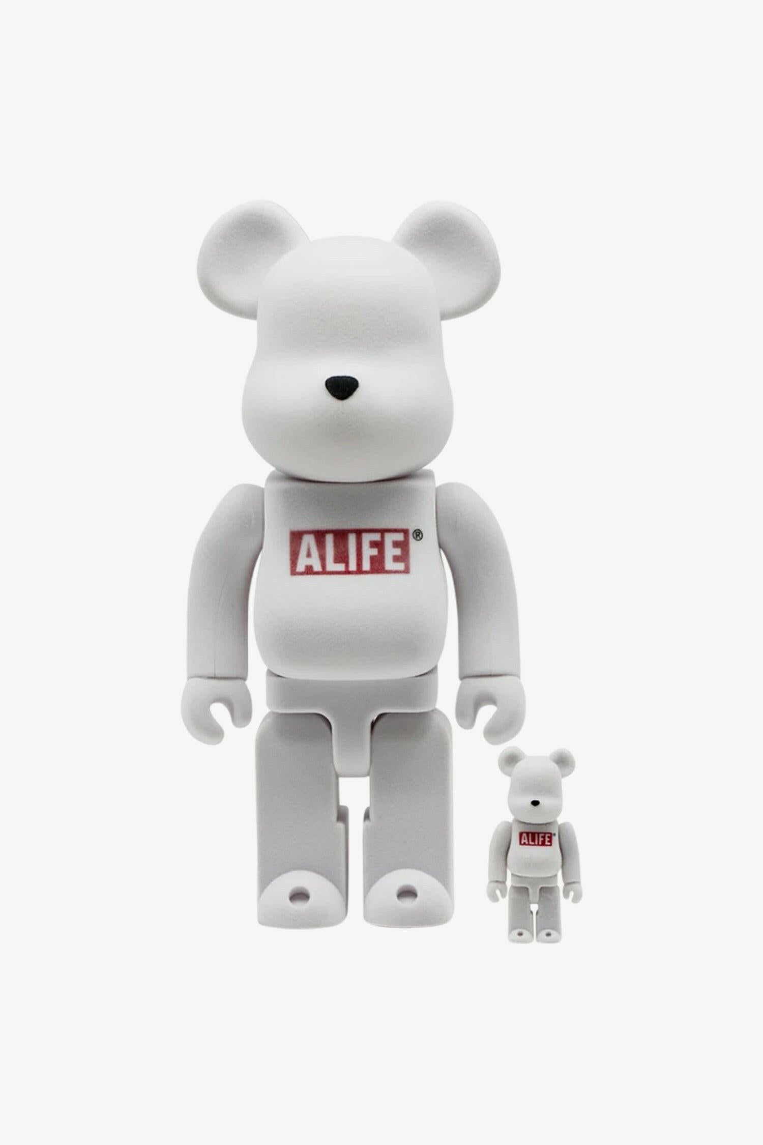 Selectshop FRAME -MEDICOM TOY Alife Be@rbrick 400%+100% Toys ドバイ