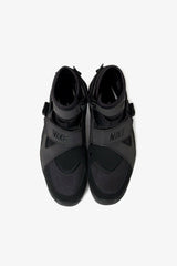 Selectshop FRAME -COMME DES GARÇONS HOMME PLUS Nike Air Carnivore Footwear ドバイ