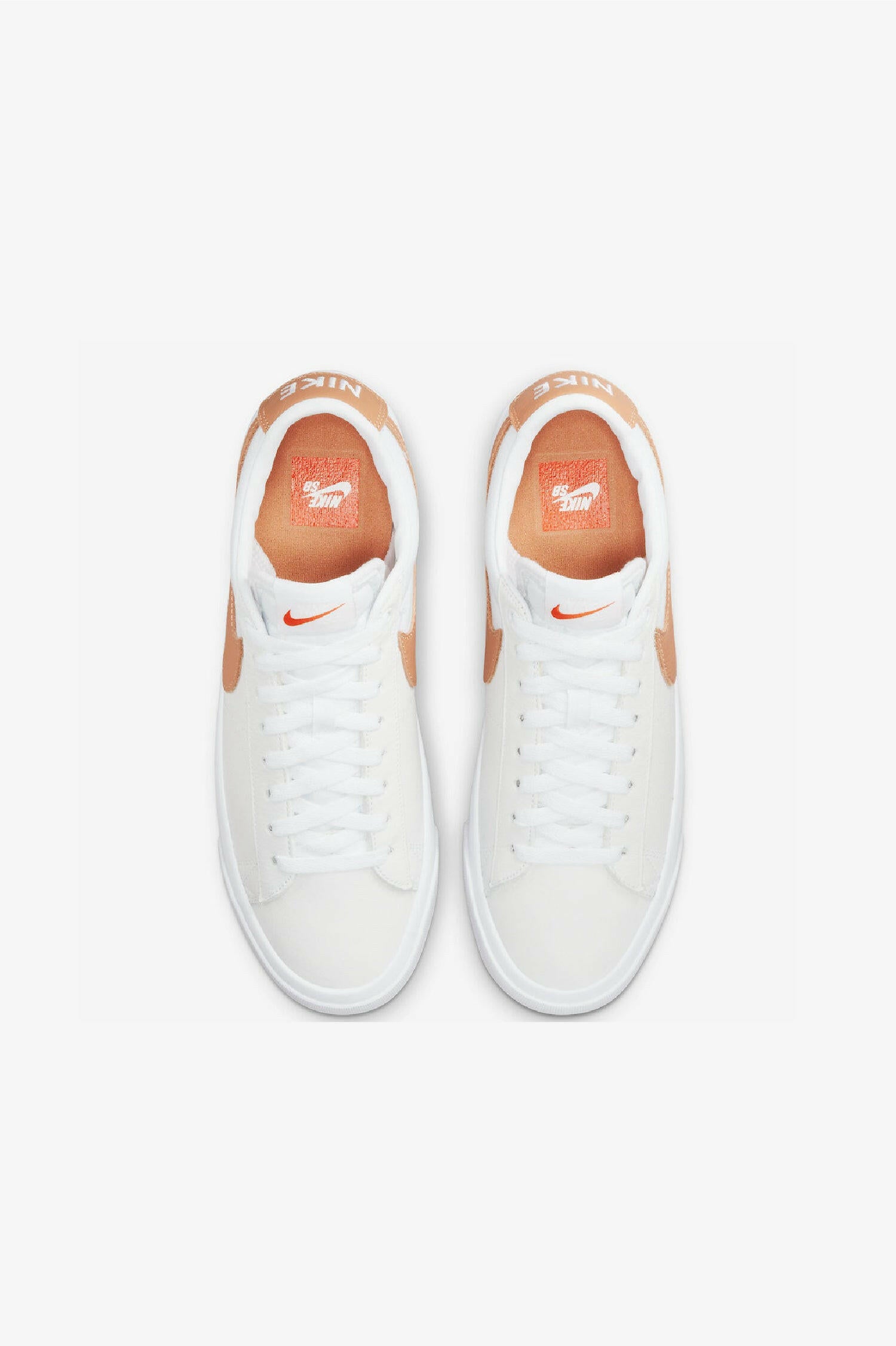 Selectshop FRAME -NIKE SB Nike SB  Blazer Low "Light Cognac" Footwear Dubai