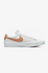 Selectshop FRAME -NIKE SB Nike SB  Blazer Low "Light Cognac" Footwear Dubai