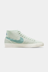 Selectshop FRAME -NIKE SB Nike SB  Blazer Court Mid Premium "Barely Green" Footwear Dubai