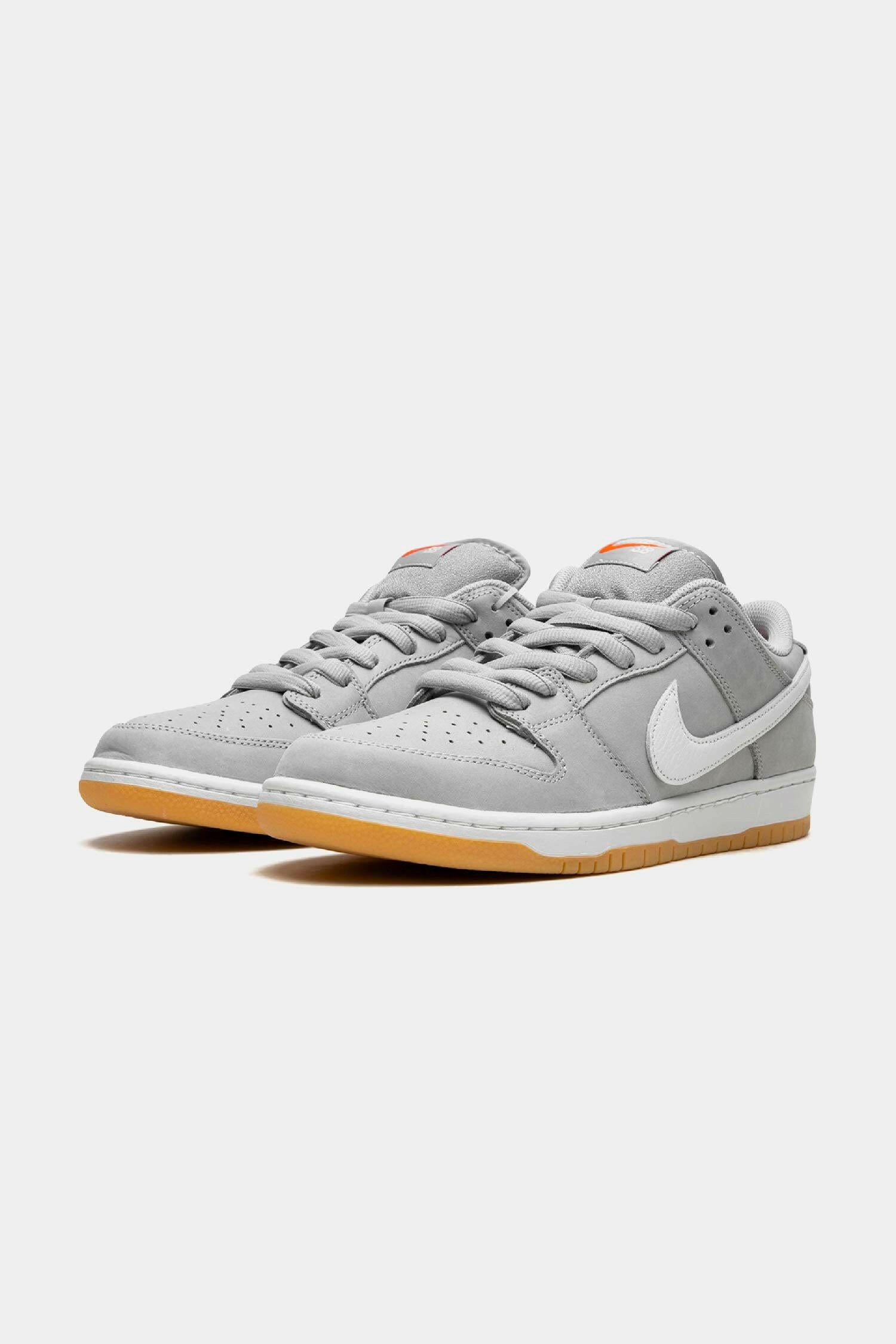 Selectshop FRAME - NIKE SB Nike SB Dunk Low "Grey Gum" Footwear Concept Store Dubai