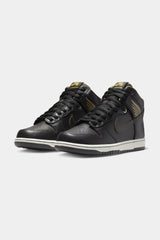 Selectshop FRAME -NIKE SB Pawnshop xNike SB Dunk High Footwear Concept Store Dubai