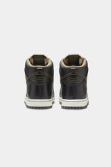 Selectshop FRAME -NIKE SB Pawnshop xNike SB Dunk High Footwear Concept Store Dubai