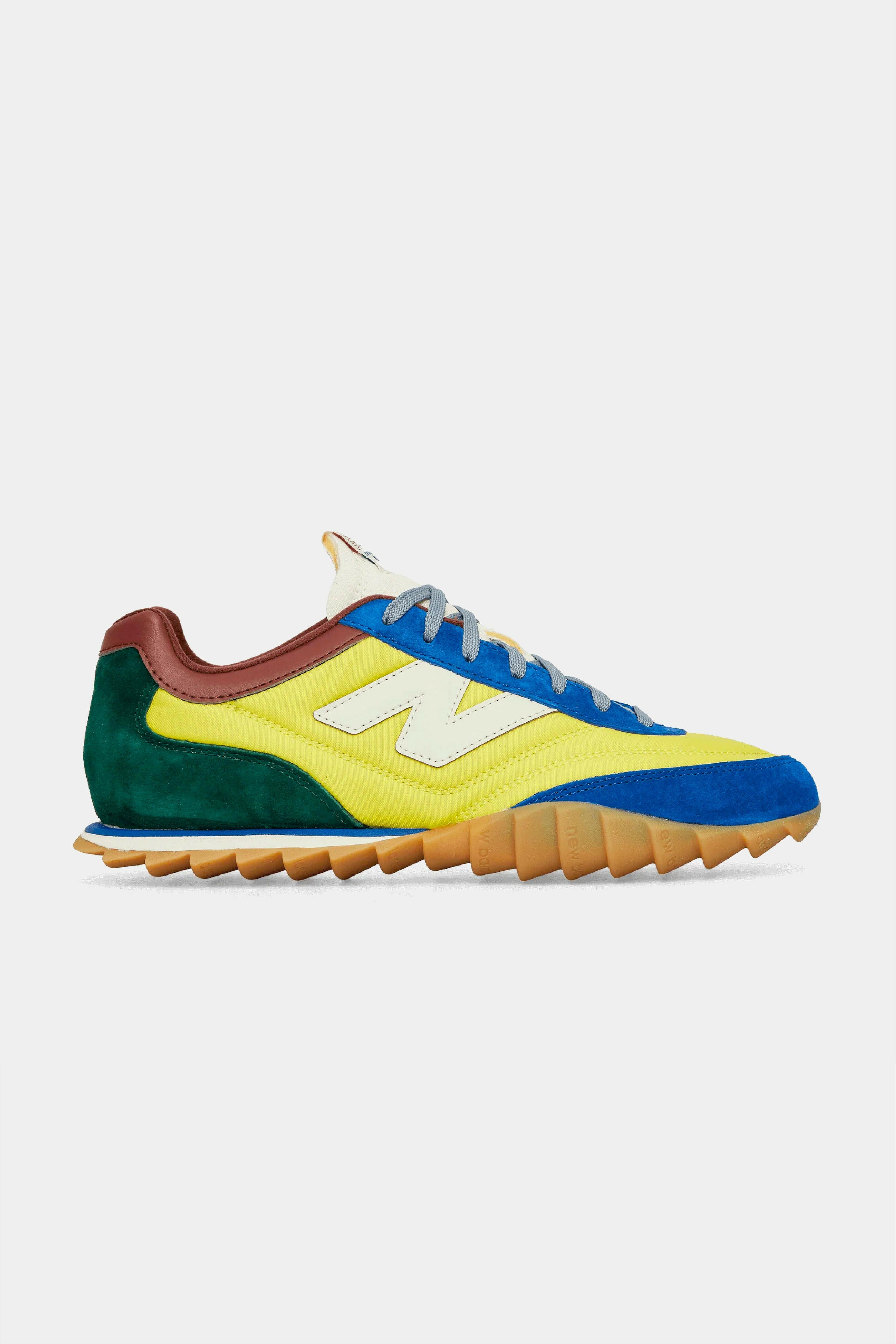 Selectshop FRAME - JUNYA WATANABE MAN New Balance RC30 Footwear Concept Store Dubai