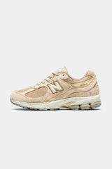 Selectshop FRAME - NEW BALANCE 2002R "인센스" 풋웨어 컨셉 스토어 두바이