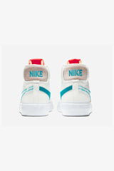 Selectshop FRAME - NIKE SB Zoom Blazer Mid Edge "Hack Pack" Footwear Dubai