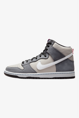 Selectshop FRAME - NIKE SB Nike SB Dunk High “Medium Grey” Footwear Dubai