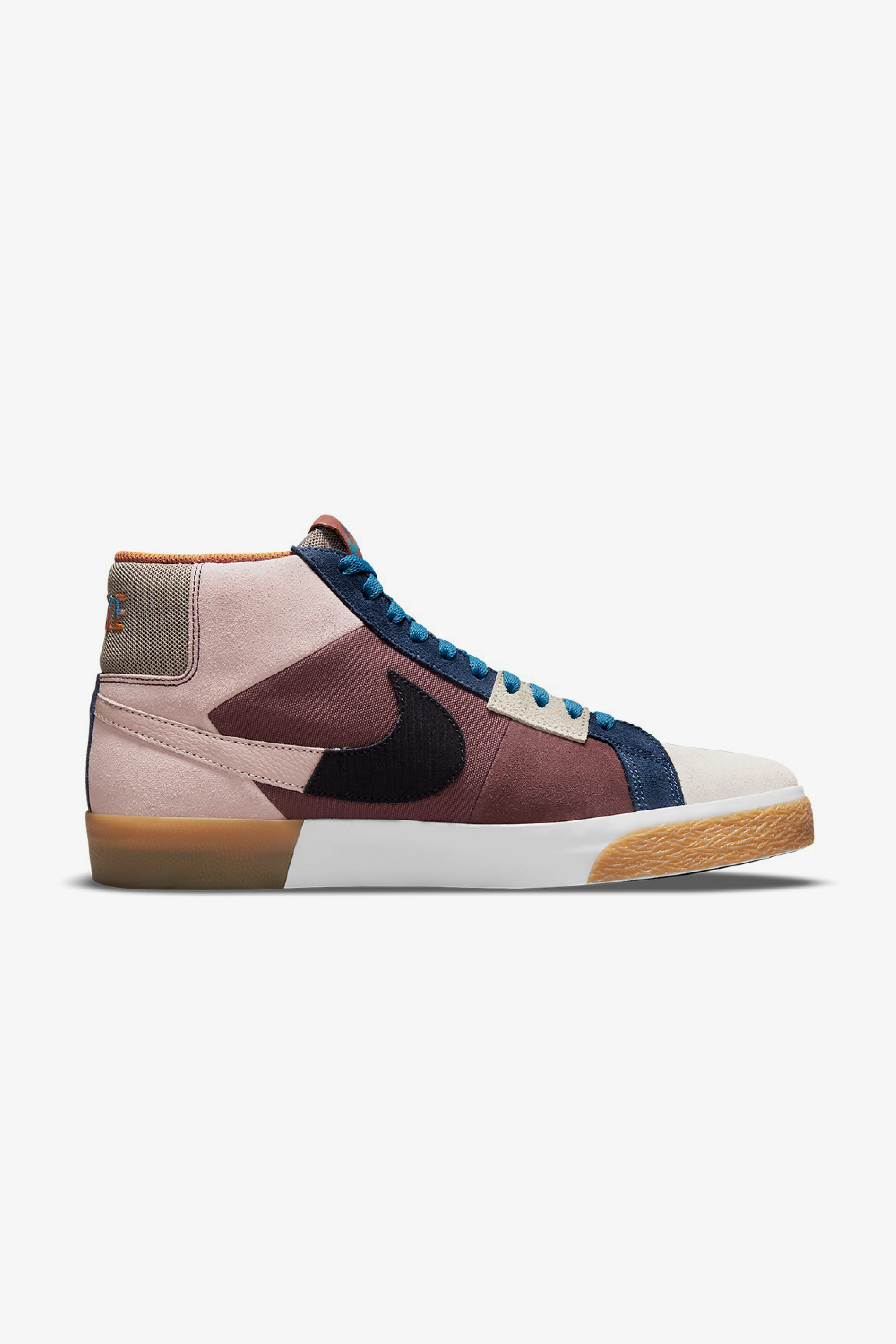 Selectshop FRAME - NIKE SB Nike SB Zoom Blazer Mid PRM "Mosaic Brown" Footwear Dubai