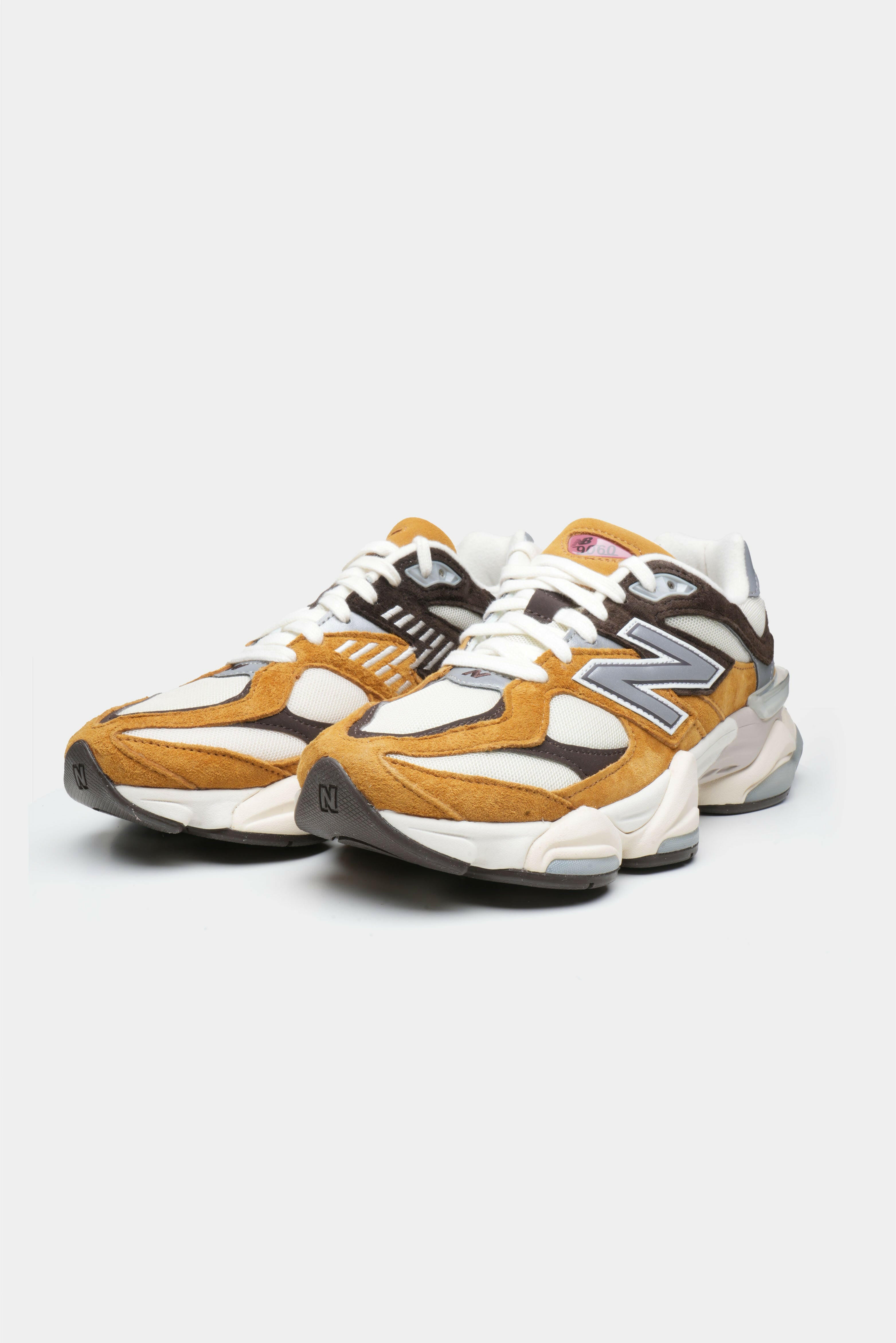 Selectshop FRAME - NEW BALANCE 9060 "Workwear" Footwear Concept Store Dubai