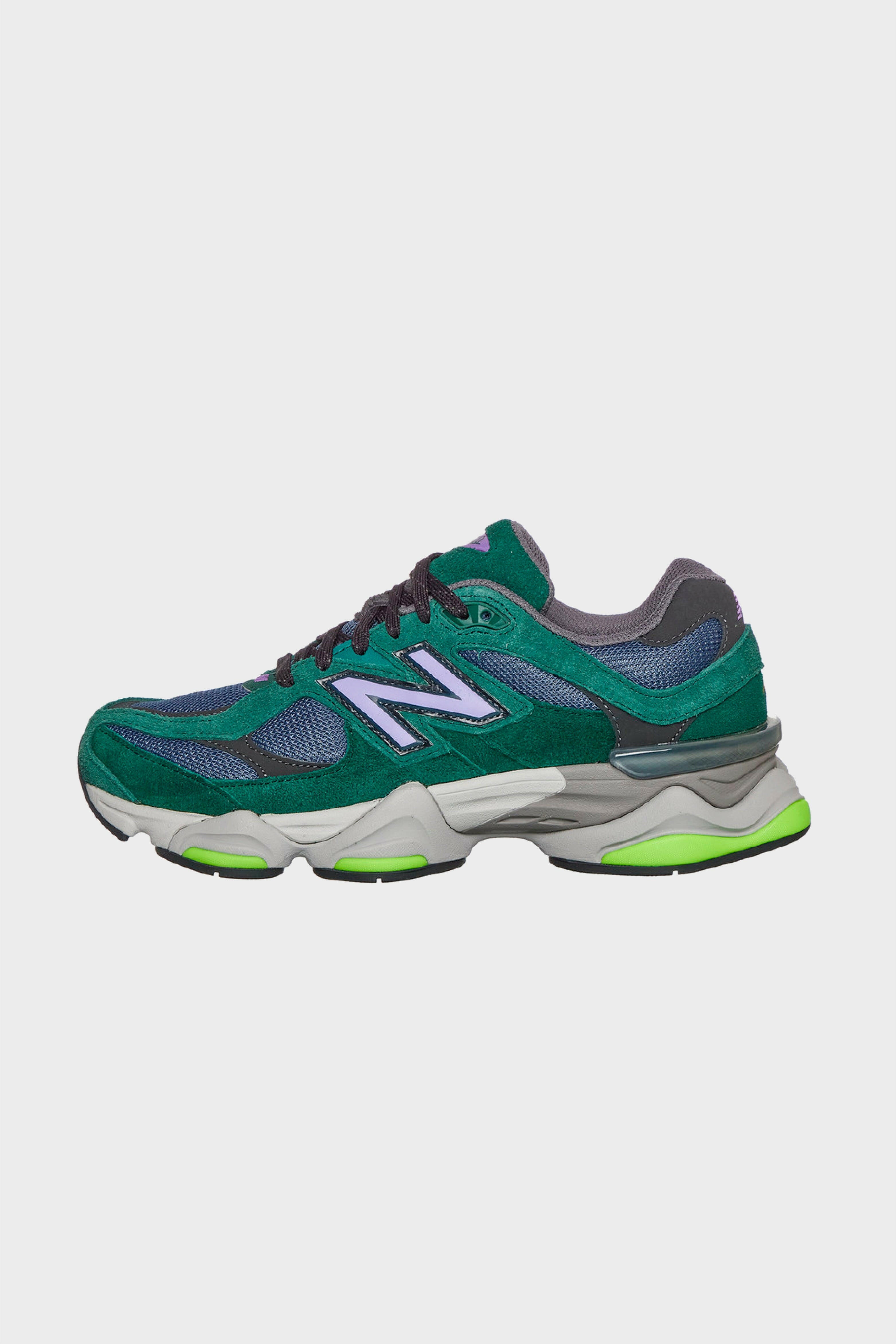 Selectshop FRAME - NEW BALANCE 9060 "Nightwatch Green" Footwear Concept Store Dubai