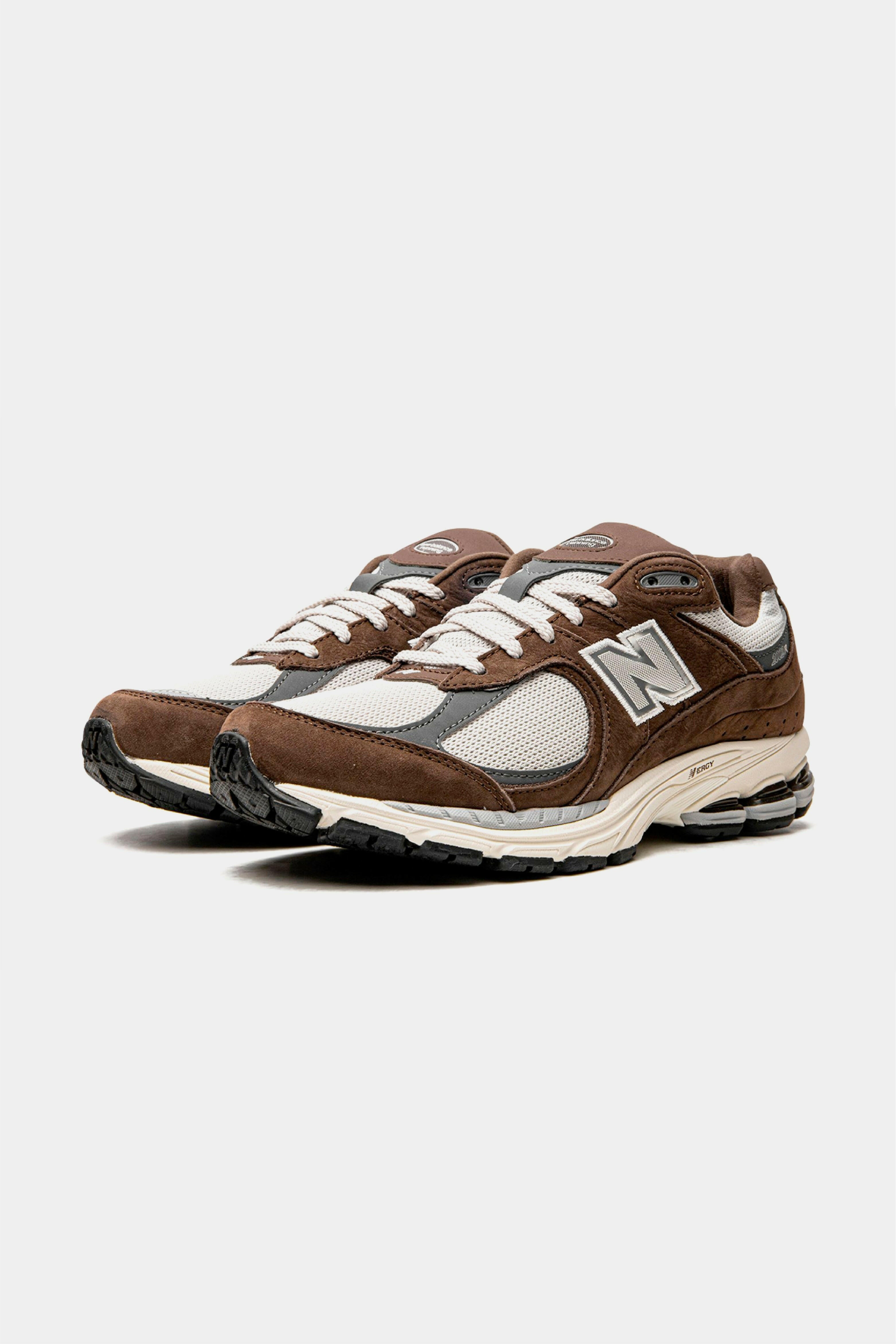 Selectshop FRAME - NEW BALANCE 2002R "Brown Beige" Footwear Concept Store Dubai