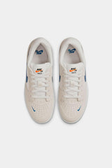 Selectshop FRAME - NIKE SB Nike SB Force 58 Footwear Dubai