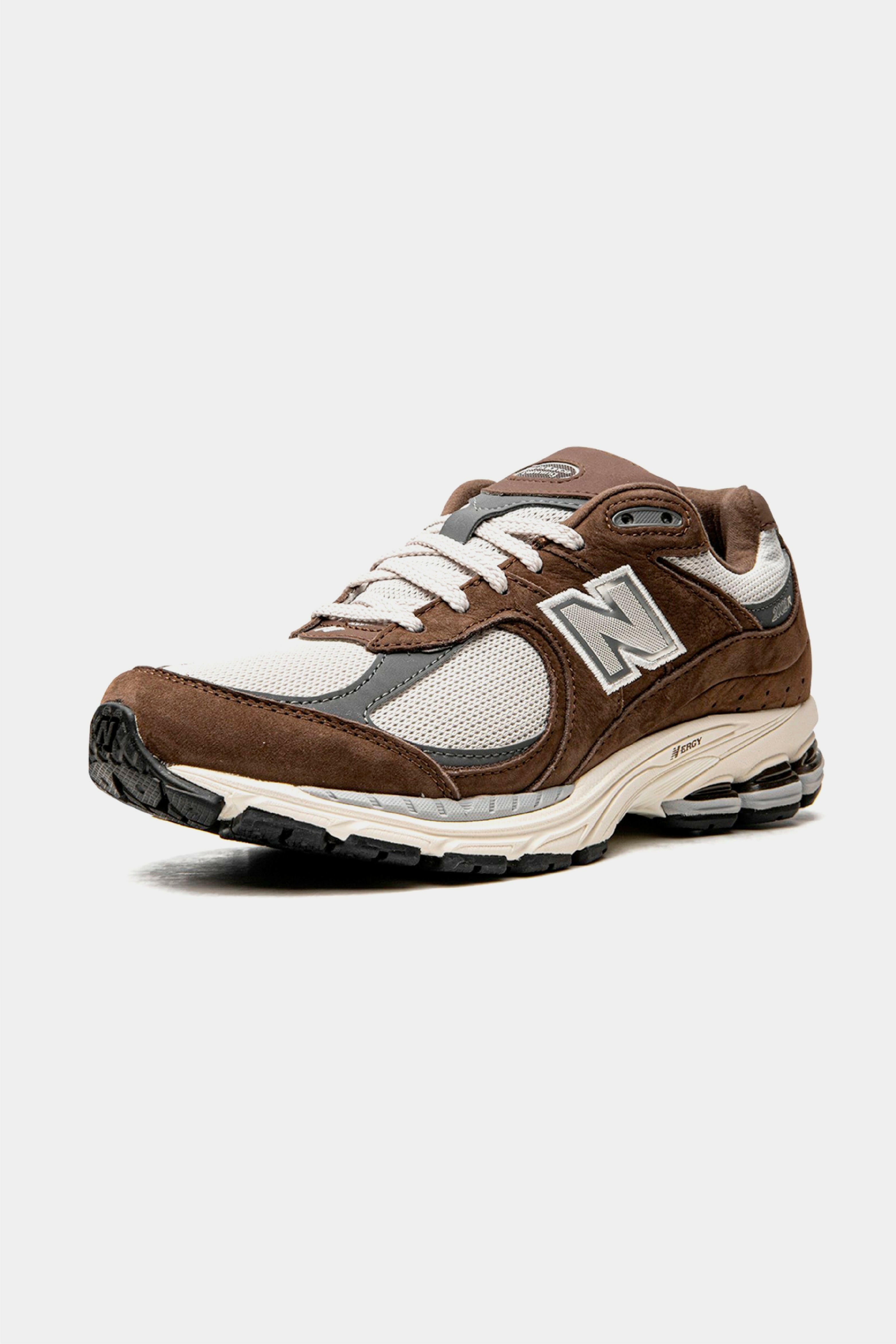 Selectshop FRAME - NEW BALANCE 2002R "Brown Beige" Footwear Concept Store Dubai