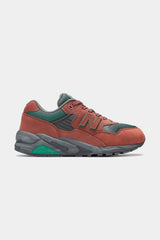 Selectshop FRAME - NEW BALANCE MT580RTB "비프 앤 브로콜리" 풋웨어 컨셉 스토어 두바이