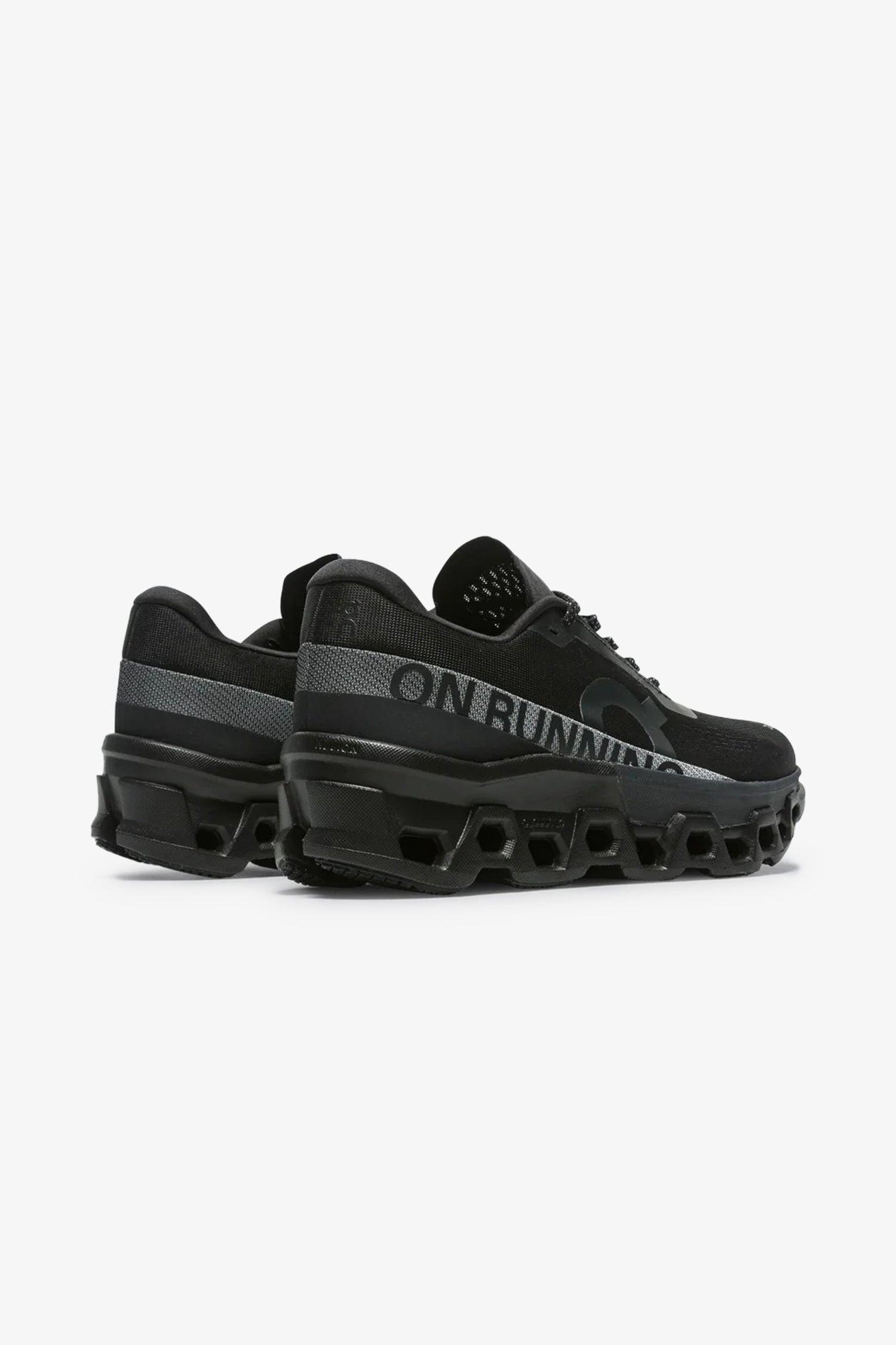 Cloudmonster 2 "Black Black"- Selectshop FRAME
