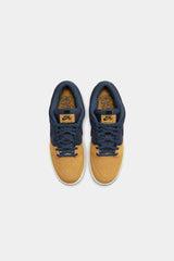 Selectshop FRAME - NIKE SB SB Dunk Low "Midnight Navy/Desert Ochre" Footwear Concept Store Dubai