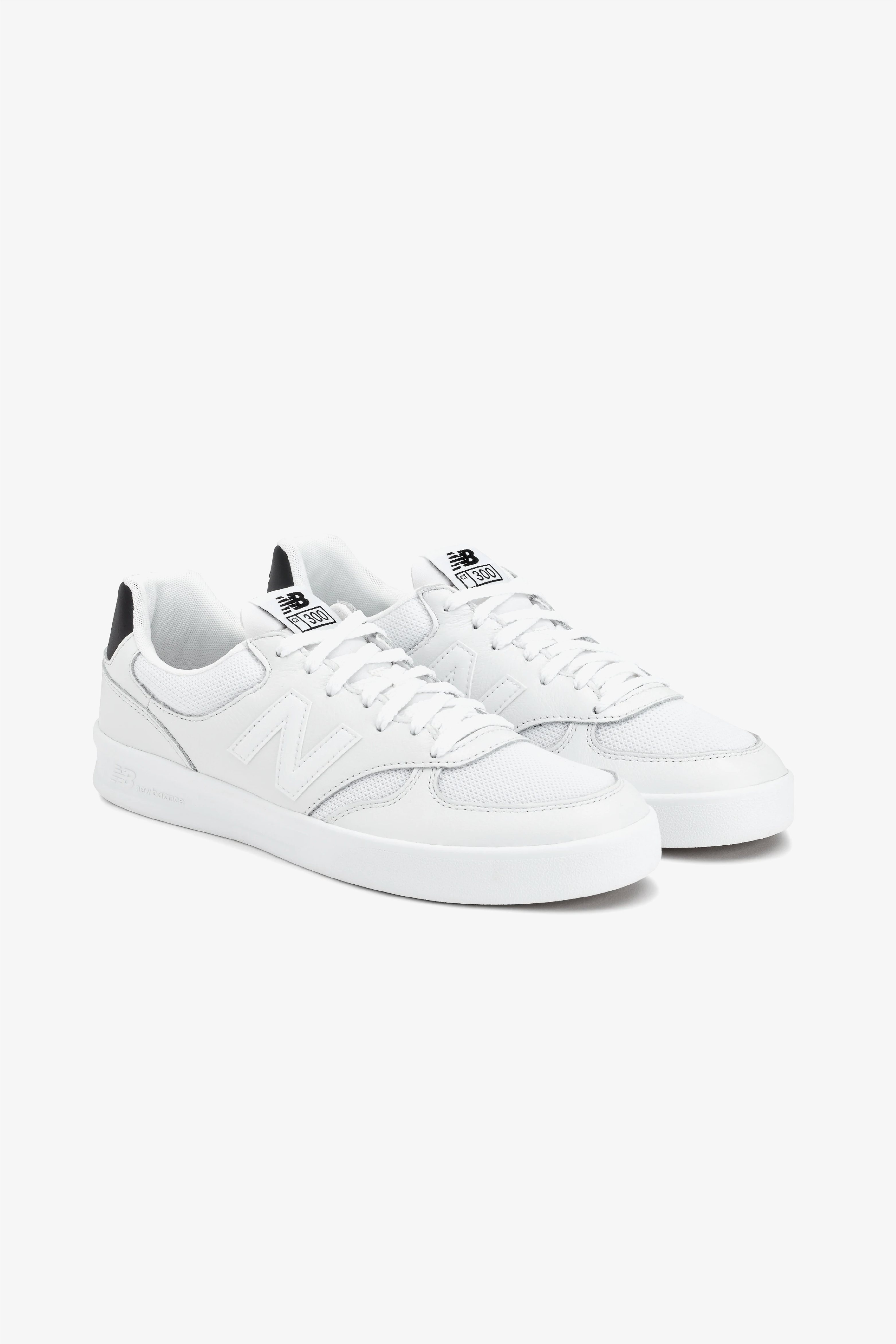 Selectshop FRAME -COMME DES GARÇONS HOMMEComme des Garçons Homme xNew Balance CT300 Footwear Dubai