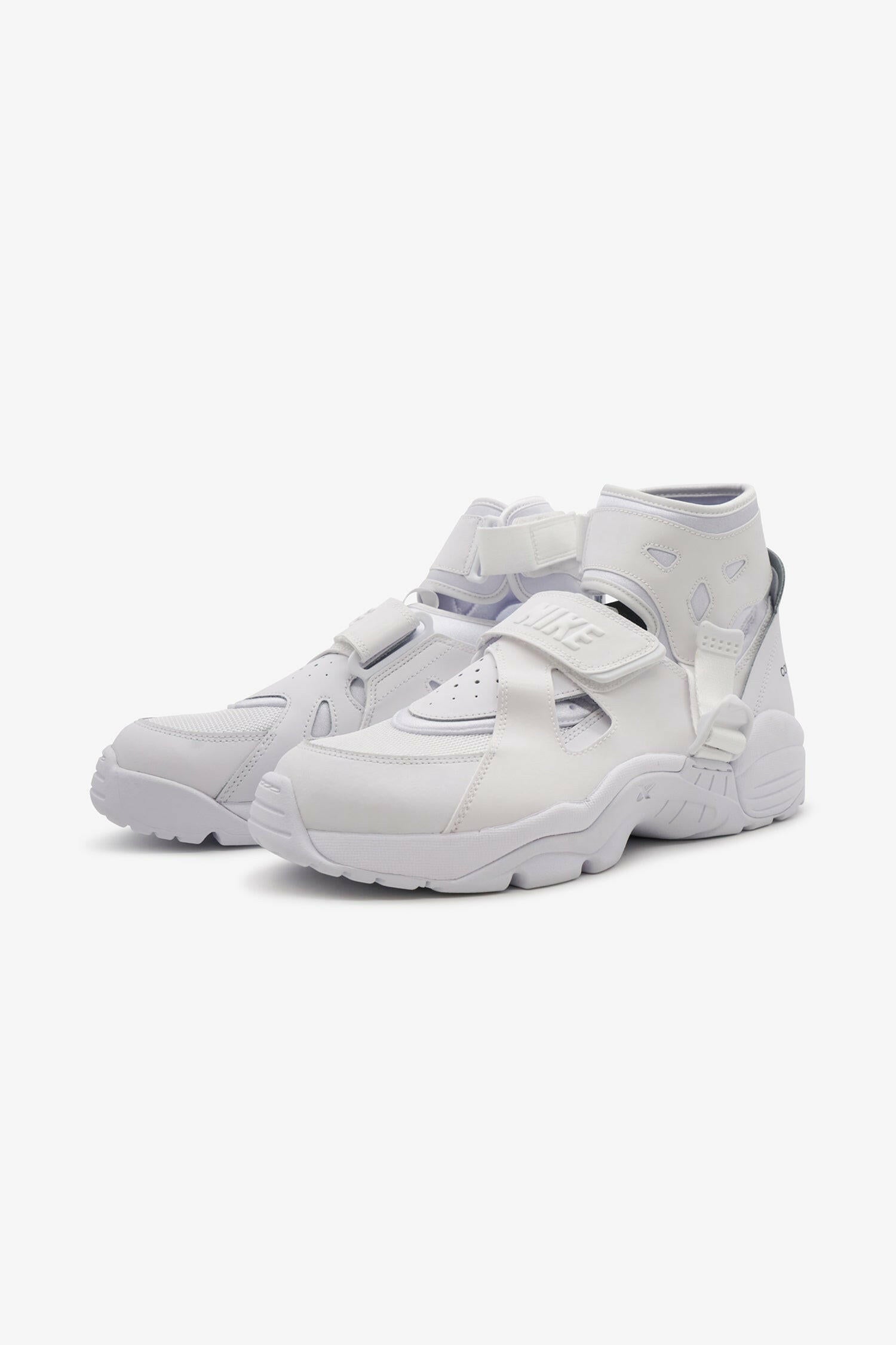 Selectshop FRAME -COMME DES GARÇONS HOMME PLUS Nike Air Carnivore Footwear Dubai