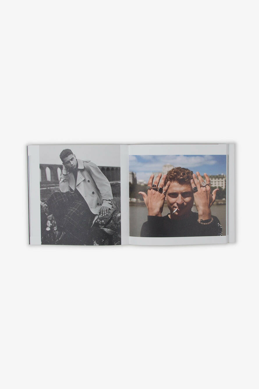 Selectshop FRAME - FRAME BOOK Alasdair McLellan: Blondey 15-21 Book Dubai