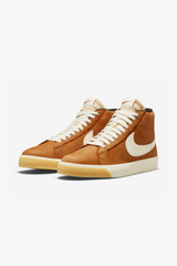 Selectshop FRAME -NIKE SB Nike SB  Blazer Mid ISO "Dark Russet" Footwear Dubai