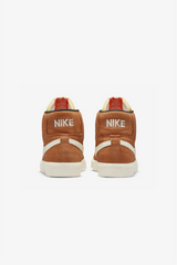 Selectshop FRAME -NIKE SB Nike SB  Blazer Mid ISO "Dark Russet" Footwear Dubai