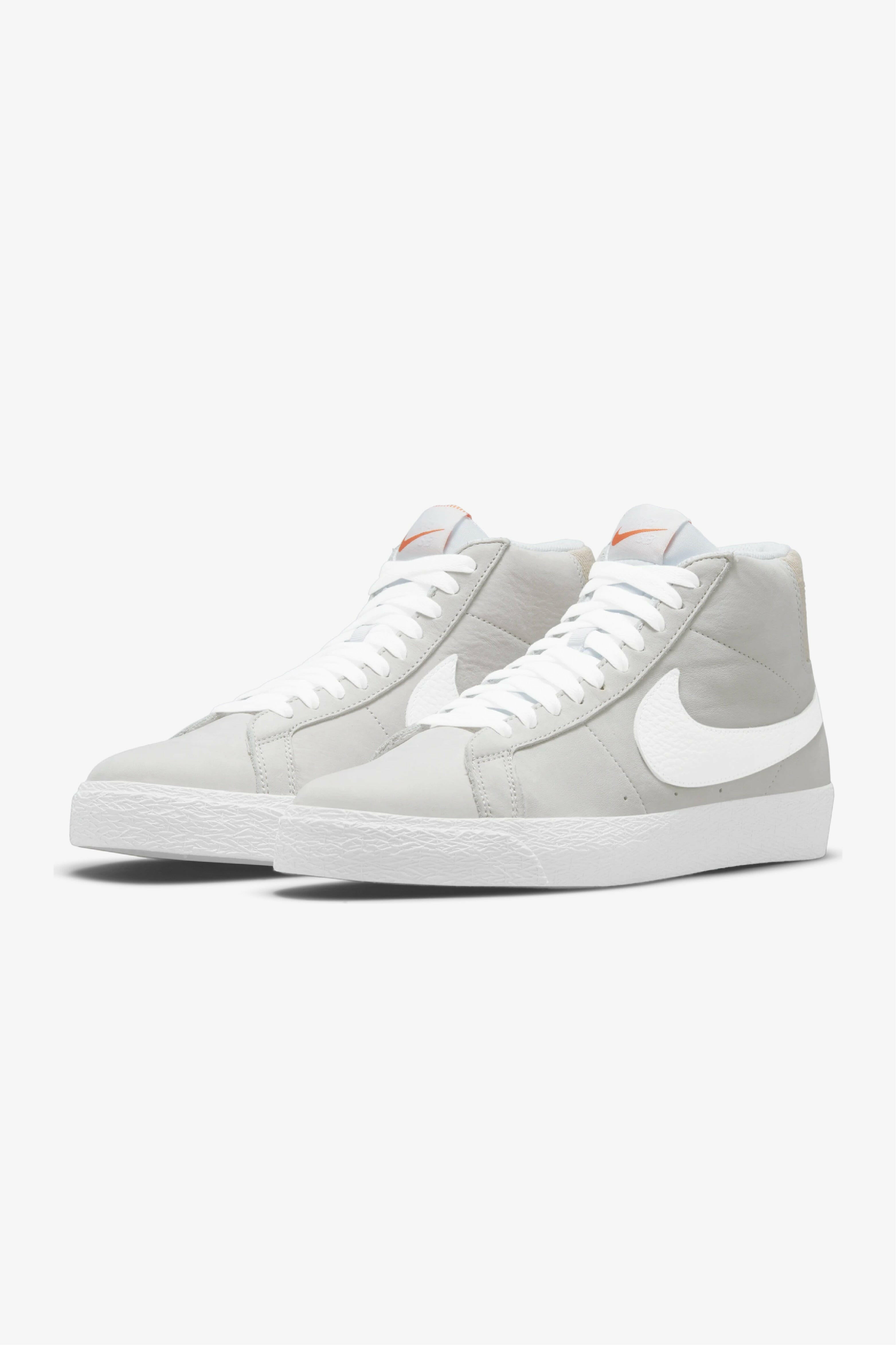 Selectshop FRAME -NIKE SB Nike SB  Zoom Blazer Mid ISO "Unbleached" Footwear Dubai