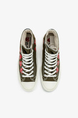 Selectshop FRAME - COMME DES GARCONS PLAY Converse Chuck Taylor All Star '70 High Multi Red Heart Footwear Dubai