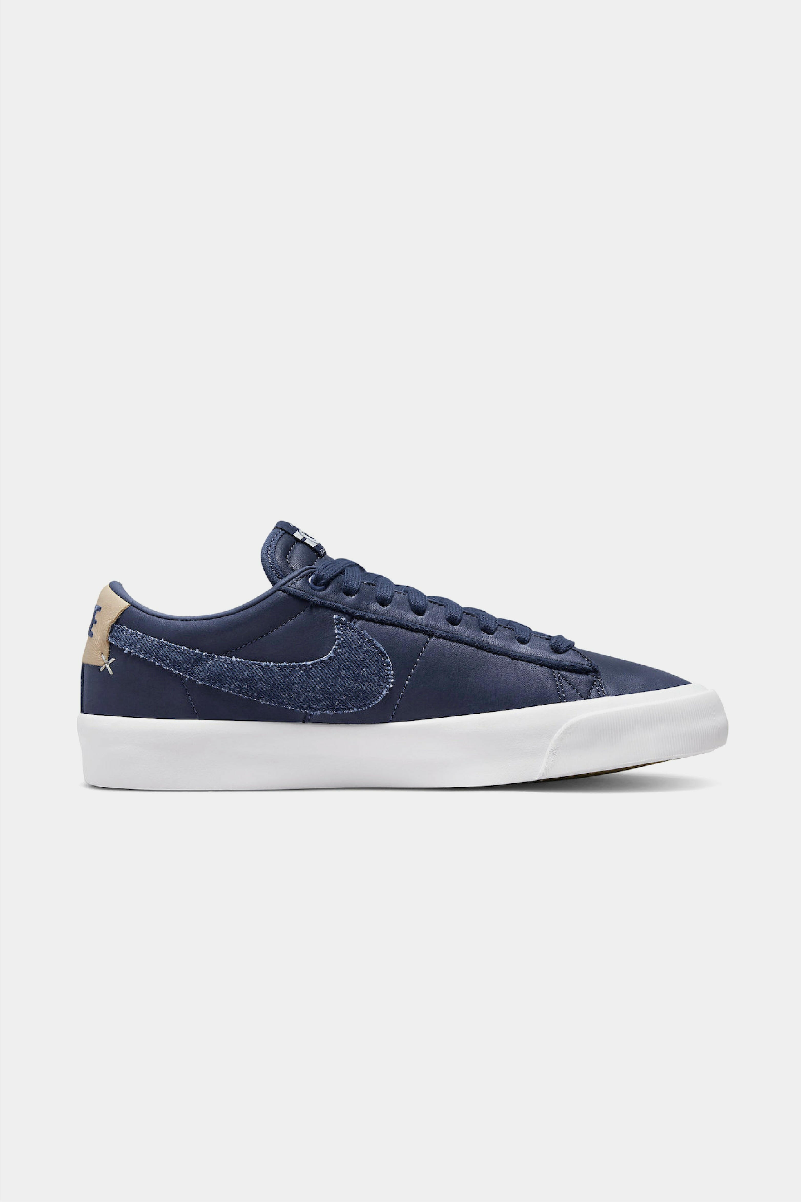 Selectshop FRAME - NIKE SB Nike SB Blazer Low GT “Navy Denim” Footwear Dubai