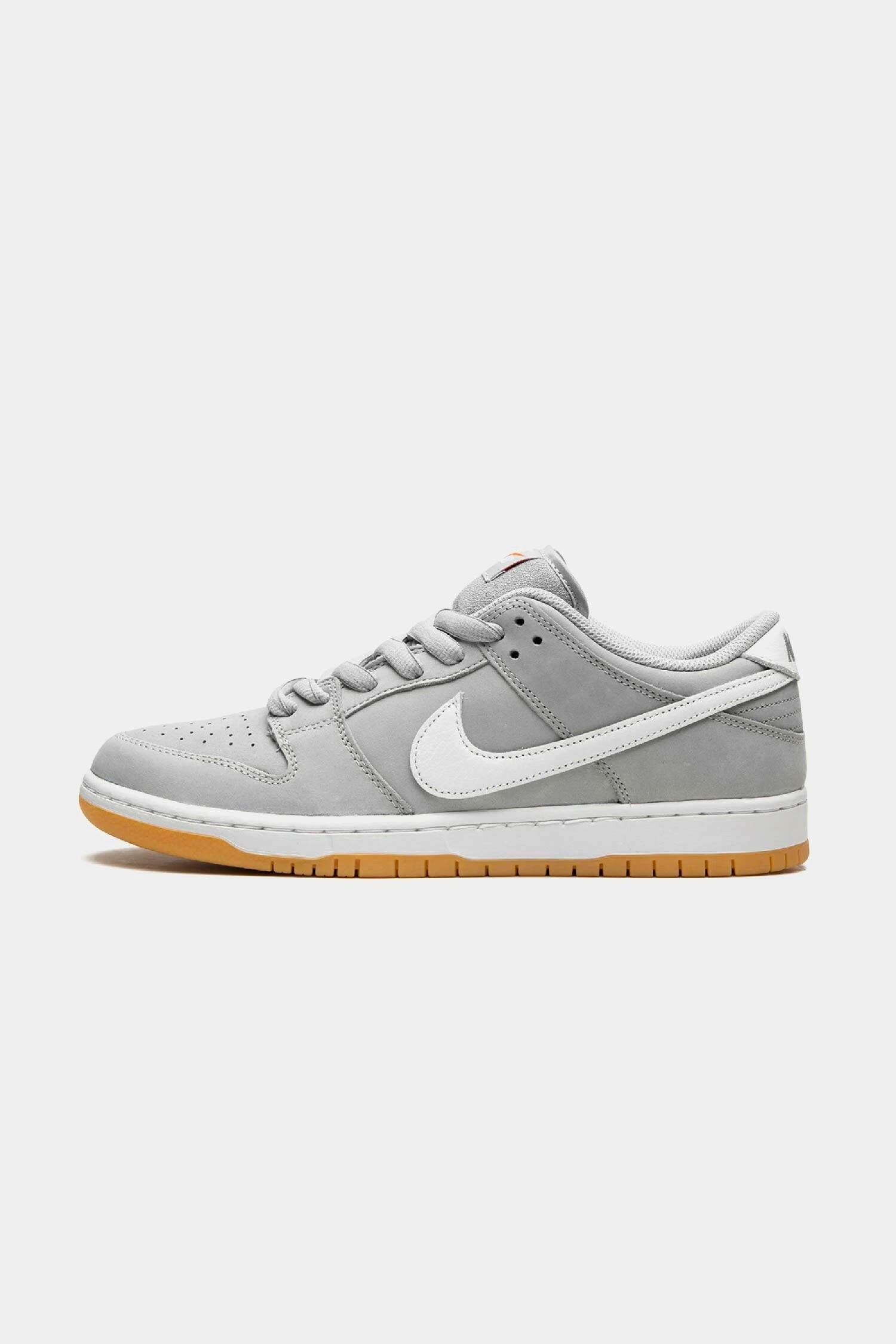 Selectshop FRAME - NIKE SB Nike SB Dunk Low "Grey Gum" Footwear Concept Store Dubai