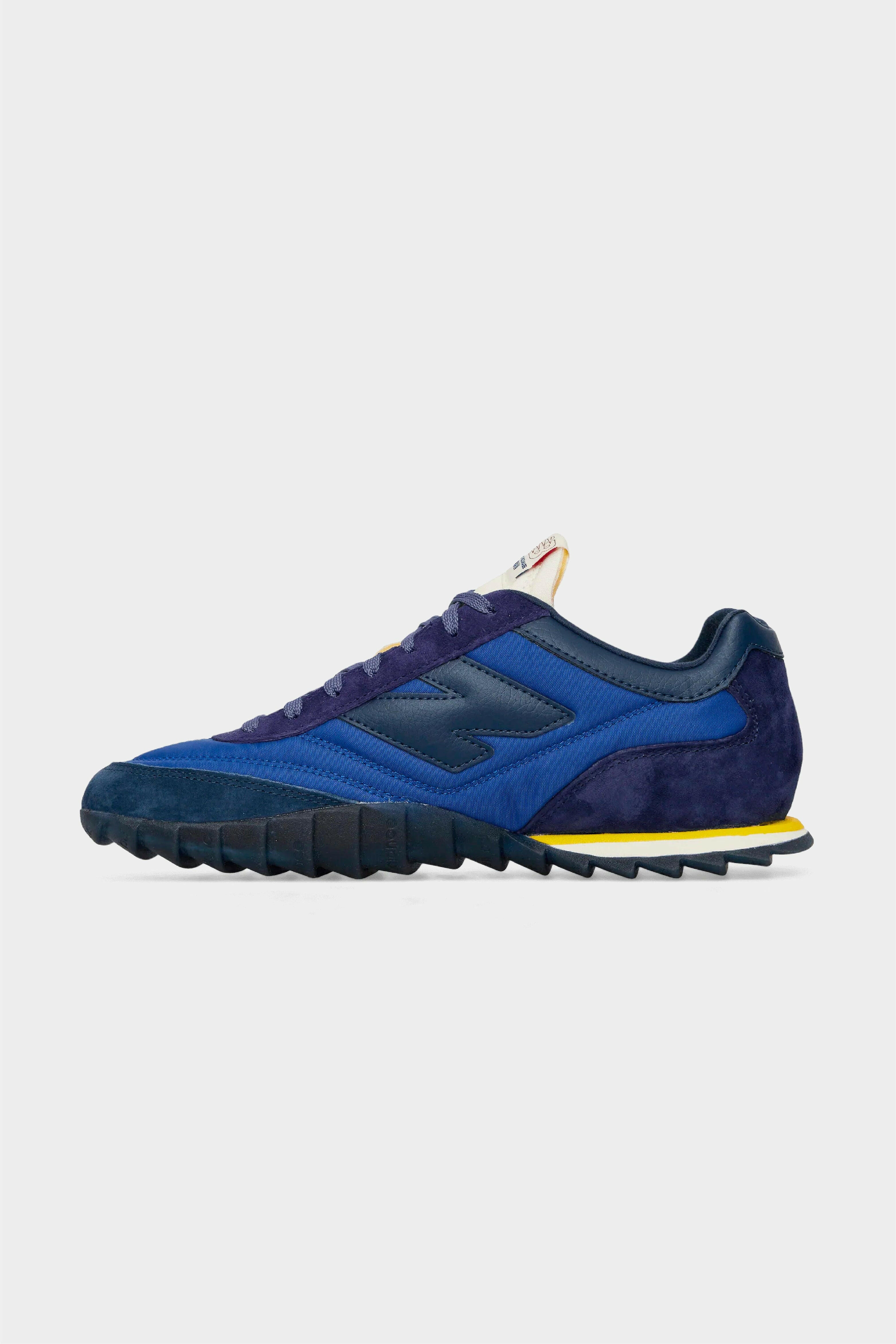 Selectshop FRAME - JUNYA WATANABE MAN New Balance RC30 Footwear Concept Store Dubai