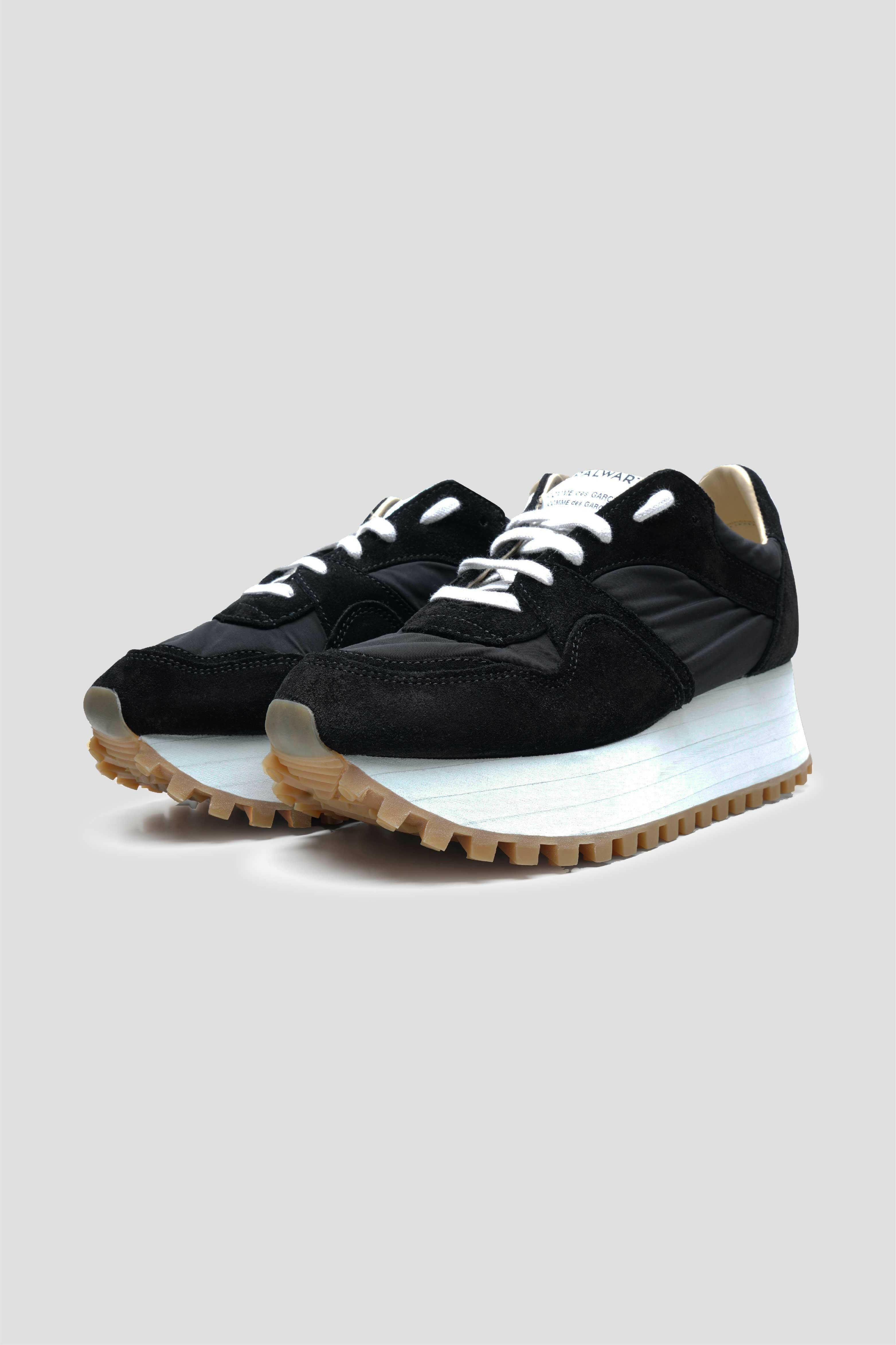 Selectshop FRAME - COMME DES GARÇONS COMME DES GARÇONS CDG CDG X Spalwart Sneakers Footwear Concept Store Dubai