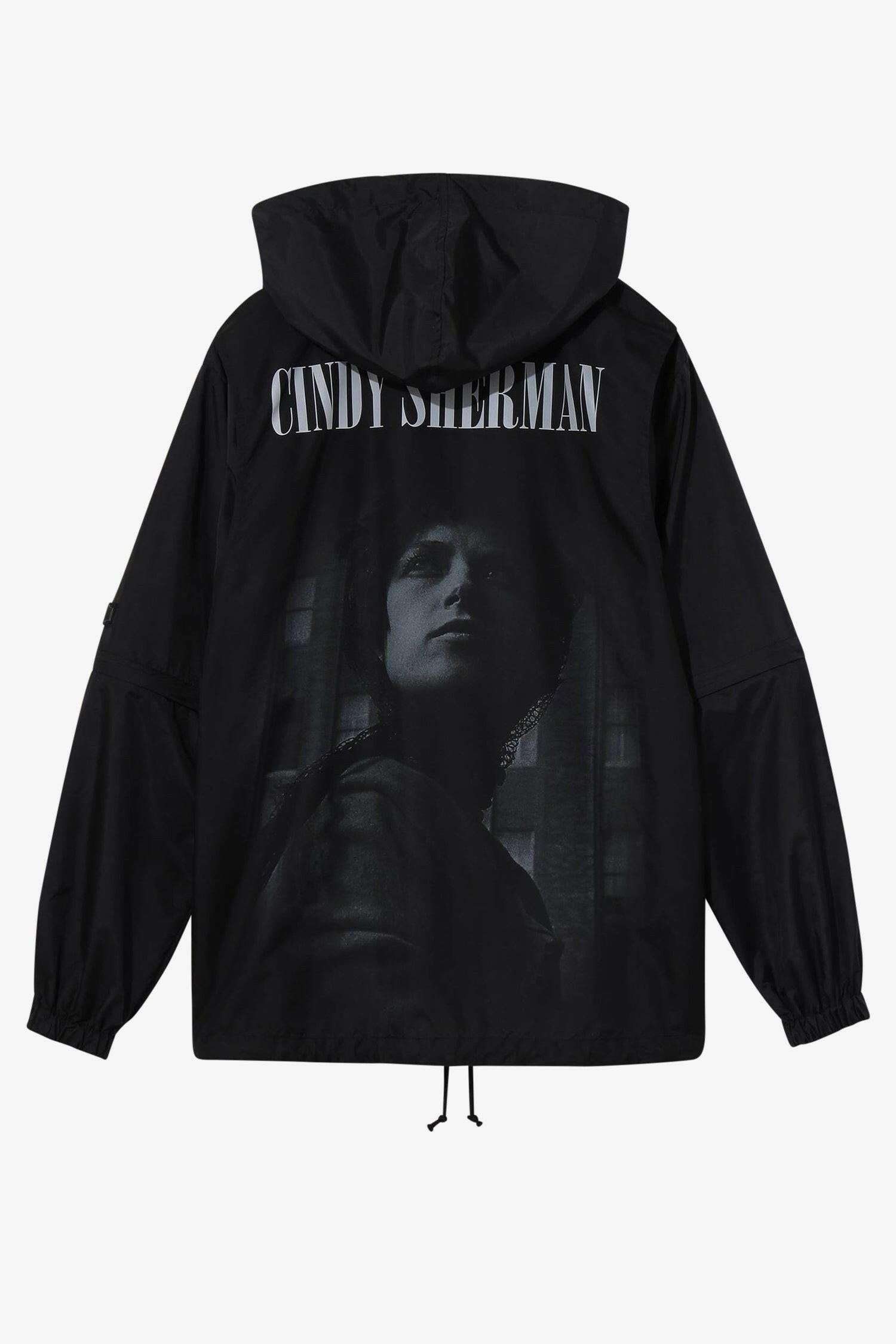 Selectshop FRAME - UNDERCOVER Cindy Sherman Hooded Zip-off Jacket Outerwear Dubai